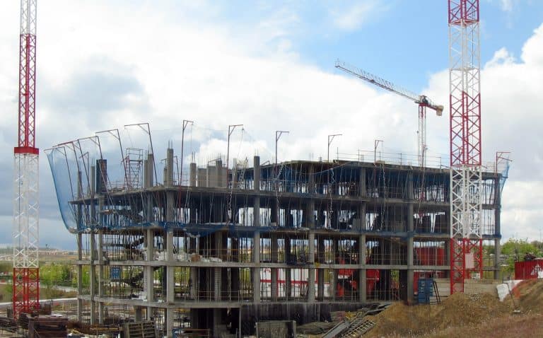 vibradores-industriales-en-obras